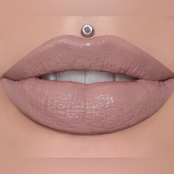 Jeffree Star Other - NIB Jeffree Star Supreme Gloss-Naked in the Dark